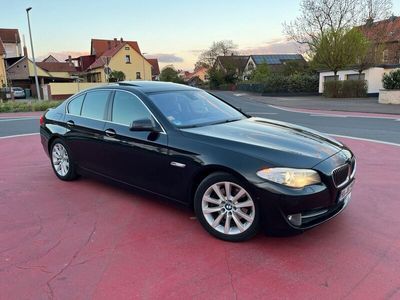 gebraucht BMW 520 F10 d Schaltgetriebe ( Voll Austatung )