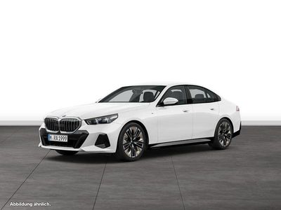 Gebraucht BMW 520 Comfort Edition 197 PS (144 kW) 2025 Limousine
