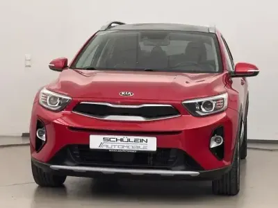 Gebraucht Kia Stonic 120 PS (88 kW) 2019 Rot SUV