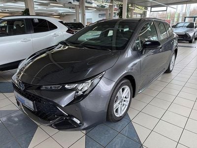Gebraucht Toyota Corolla Team 140 PS (102 kW) 2025 Grau Kombi