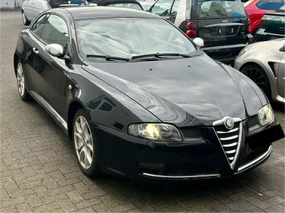 Gebraucht Alfa Romeo GT Quadrifoglio Verde 150 PS (110 kW) 2009 Schwarz Coupé