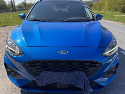 Gebraucht Ford Focus ST-Line X 150 PS (110 kW) 2020 Blau Limousine