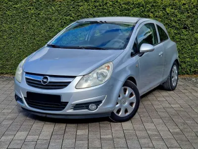 Gebraucht Opel Corsa Edition 90 PS (66 kW) 2008 Silber Kleinwagen