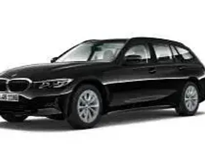 Gebraucht BMW 318 Advantage 150 PS (110 kW) 2022 Schwarz Limousine
