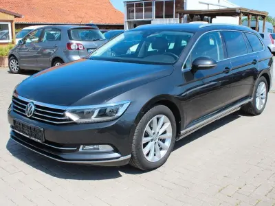 Gebraucht VW Passat 150 PS (110 kW) 2019 Grau Limousine