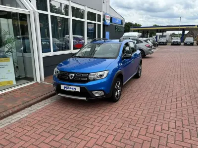 Gebraucht Dacia Sandero Celebration 90 PS (66 kW) 2020 Blau Limousine