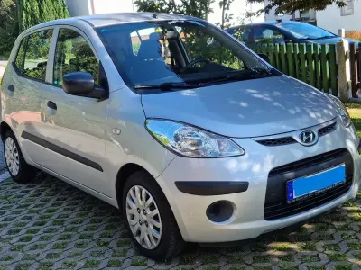 Gebraucht Hyundai i10 Classic 67 PS (49 kW) 2011 Grau Kleinwagen