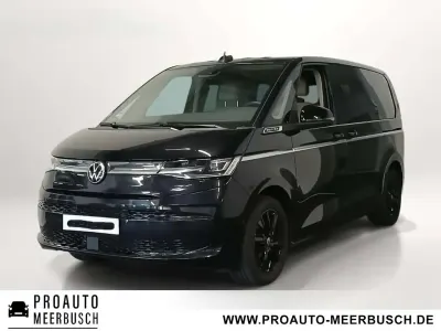 Gebraucht VW Multivan Style 150 PS (110 kW) 2025 Deep black perleffekt Van / Kleinbus
