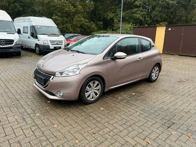 gebraucht Peugeot 208 Active - TÜV 07 / 2025 -