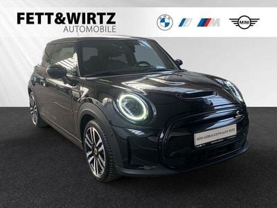 Gebraucht Mini Cooper SE 135 kW (184 PS) 2023 Schwarz Kleinwagen