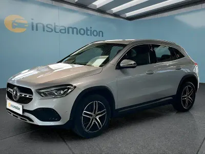 Używany Mercedes GLA220 190 KM (139 kW) 2021 Srebrny SUV
