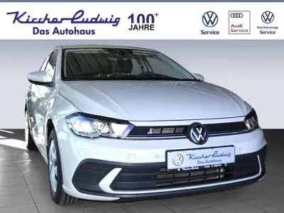 Używany VW Polo Life 95 KM (69 kW) 2023 Szary Hatchback