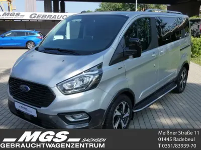 Gebraucht Ford Tourneo Active 131 PS (96 kW) 2021 Silber Van / Kleinbus