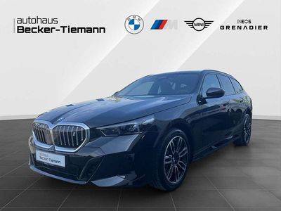 Nieuw BMW i5 Exclusive 250 kW (340 PK) 2026 Zwart Stationwagen