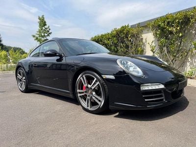Porsche 911 Carrera 4S
