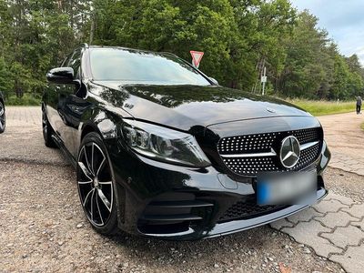 Usata Mercedes C300 AMG line 245 CV (180 kW) 2019 Nero Station wagon