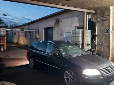 Gebraucht VW Passat 163 PS (119 kW) 2003 Schwarz Kombi