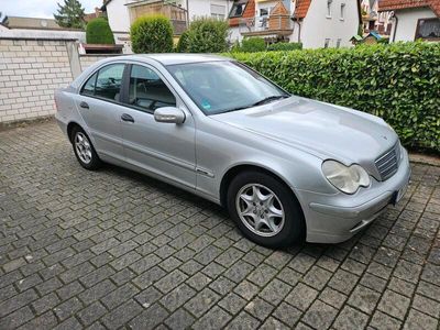 Mercedes C180