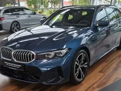 Gebraucht BMW 330 M Sport 245 PS (180 kW) 2025 Blau Limousine