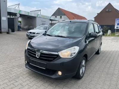 Gebraucht Dacia Lodgy Prestige 107 PS (78 kW) 2013 Grau Van / Kleinbus