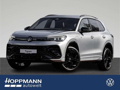 Oyster silver metallic Neu 2025 VW Tiguan R-line SUV | 62.980 € (Teuer)