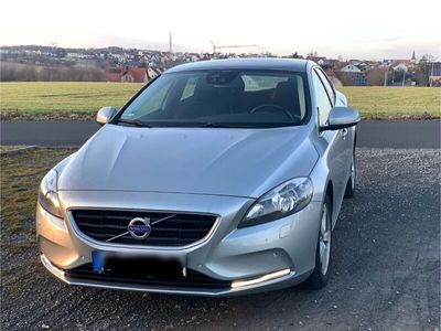 gebraucht Volvo V40 D2 Momentum Momentum