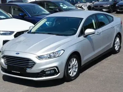 Gebraucht Ford Mondeo Trend 120 PS (88 kW) 2022 Silber Limousine