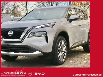 Neu Nissan X-Trail Tekna+ 213 PS (156 kW) 2026 Grau SUV