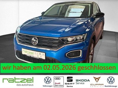Second-hand VW T-Roc Style 116 CP (85 kW) 2021 Albastru SUV