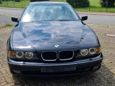 Gebraucht BMW 523 170 PS (125 kW) 1999 Schwarz Limousine