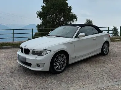 Gebraucht BMW 120 Cabriolet 177 PS (130 kW) 2012 Weiß Cabrio