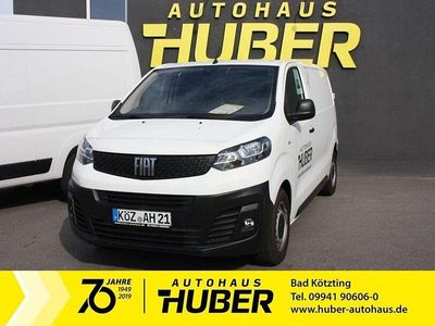 Second-hand Fiat Scudo Lounge 144 CP (105 kW) 2022 Alb Van