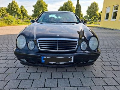 Mercedes CLK230