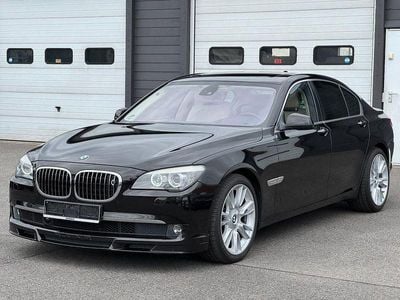 BMW 750