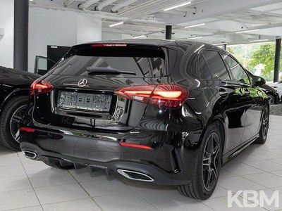 Usata Mercedes A180 AMG line 136 CV (100 kW) 2024 Nero Utilitaria