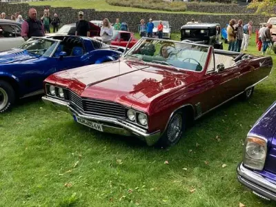 Gebraucht Buick Skylark 209 PS (153 kW) 1967 Rot Cabrio