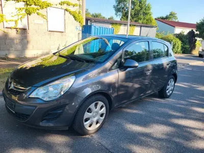 Gebraucht Opel Corsa Selection 69 PS (50 kW) 2012 Grau Kleinwagen