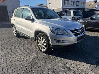 Gebraucht VW Tiguan Track & Field 170 PS (125 kW) 2009 Reflexsilber metallic SUV