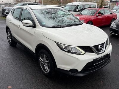 Gebraucht Nissan Qashqai Visia 116 PS (85 kW) 2016 Weiß SUV