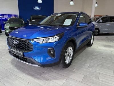 Gebraucht Ford Kuga Titanium 186 PS (136 kW) 2024 Blau SUV