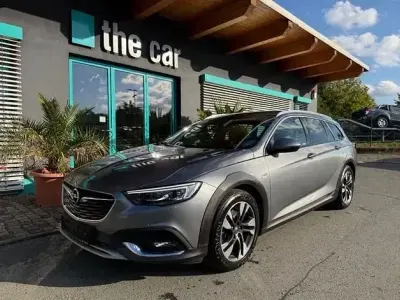 Używany Opel Insignia Country Tourer Exklusiv 209 KM (153 kW) 2018 Szary Kombi