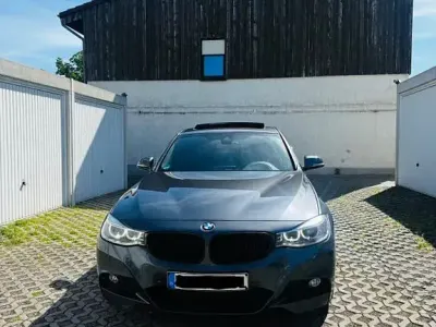 Gebraucht BMW 330 Gran Turismo Luxury Line 258 PS (189 kW) 2014 Grau Limousine