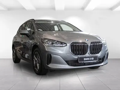 Neu BMW 218 Active Tourer Efficient Dynamics 136 PS (100 kW) 2026 Skyscraper grau metallic Van / Kleinbus