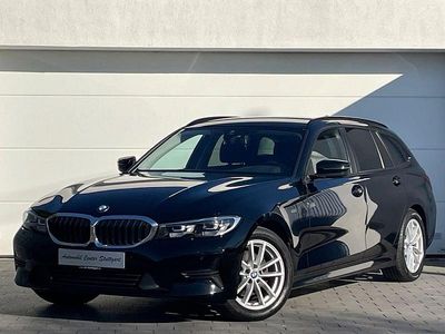 Gebraucht BMW 320 Advantage 190 PS (139 kW) 2019 Schwarz Kombi