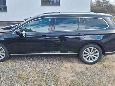 Gebraucht VW Passat 190 PS (139 kW) 2016 Schwarz Kombi