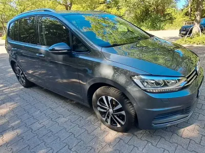 Gebraucht VW Touran IQ Drive 150 PS (110 kW) 2019 Grau Van / Kleinbus