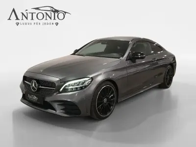 Używany Mercedes C220 AMG line 194 KM (142 kW) 2021 Szary Coupe