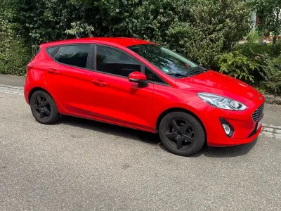Gebraucht Ford Fiesta Cool & Connect 71 PS (52 kW) 2018 Rot Kleinwagen