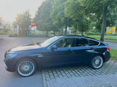 Gebraucht BMW 530 Luxury Line 245 PS (180 kW) 2012 Blau Limousine