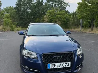 Gebraucht Audi A3 Ambition 160 PS (117 kW) 2012 Blau Kleinwagen